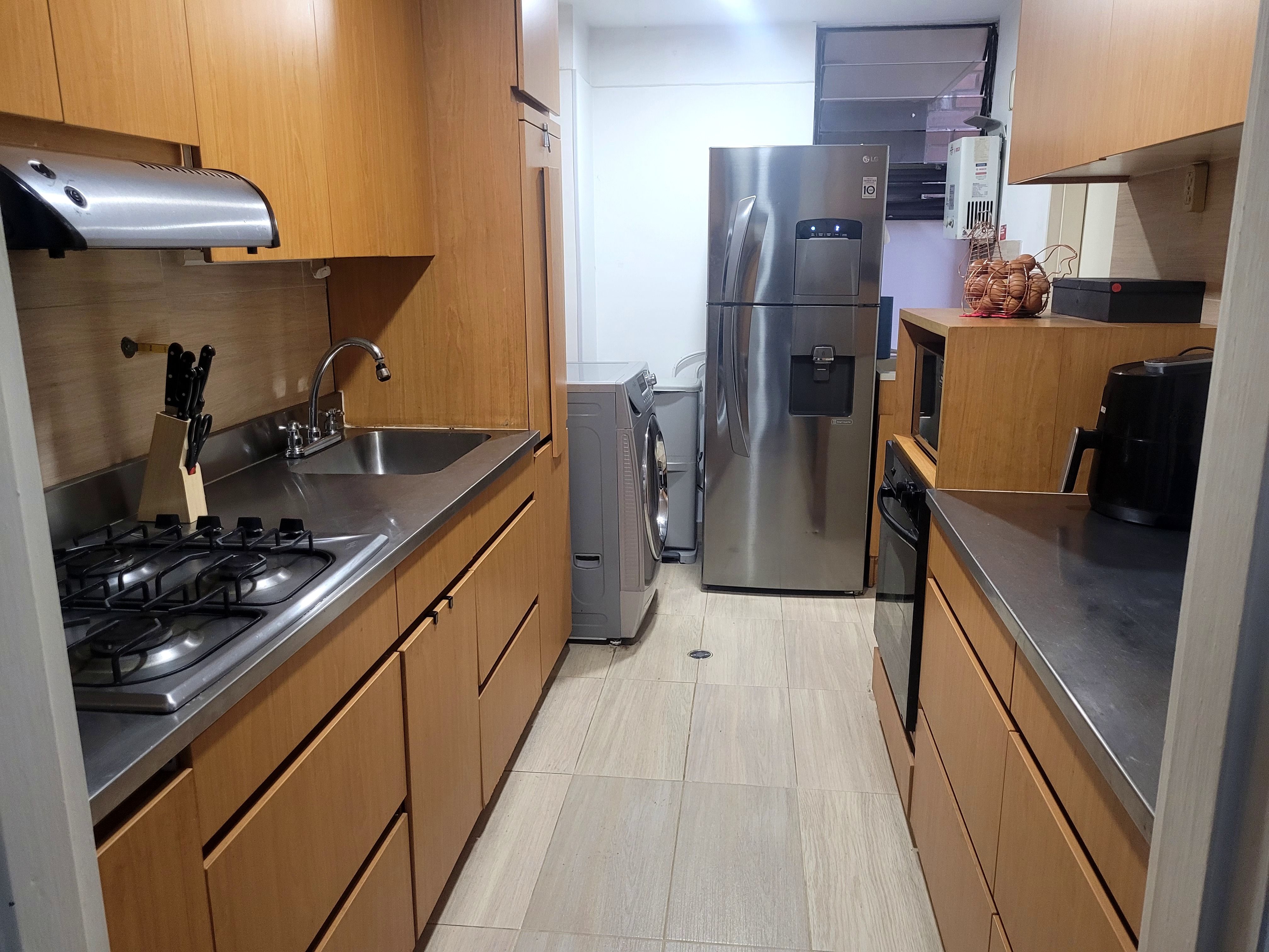 Apartamento en arriendo Antioquia Medellín El Diamante No2 105 m2 Habitaciones 3 Baños 3 Garajes 2 Precio $4500000