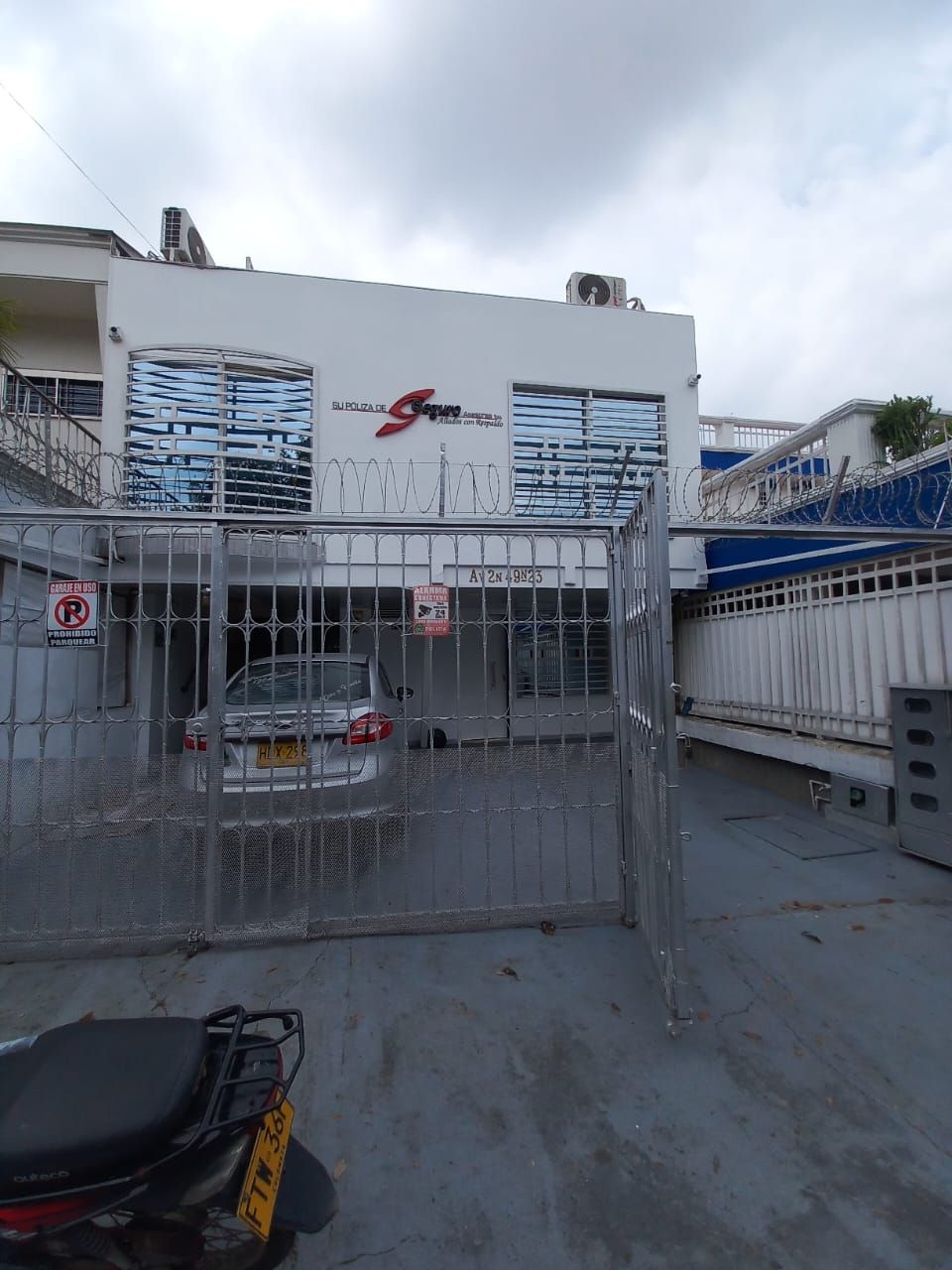 Apartaestudio en arriendo Valle Del Cauca Cali Urbanización La Merced 40 m2 Habitaciones 1 Baños 1 Garajes 1 Precio $700000