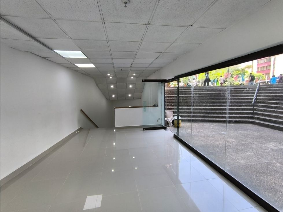 Local en arriendo Antioquia Medellín La Candelaria 133 m2 Habitaciones 0 Baños 3 Garajes 0 Precio $6445000