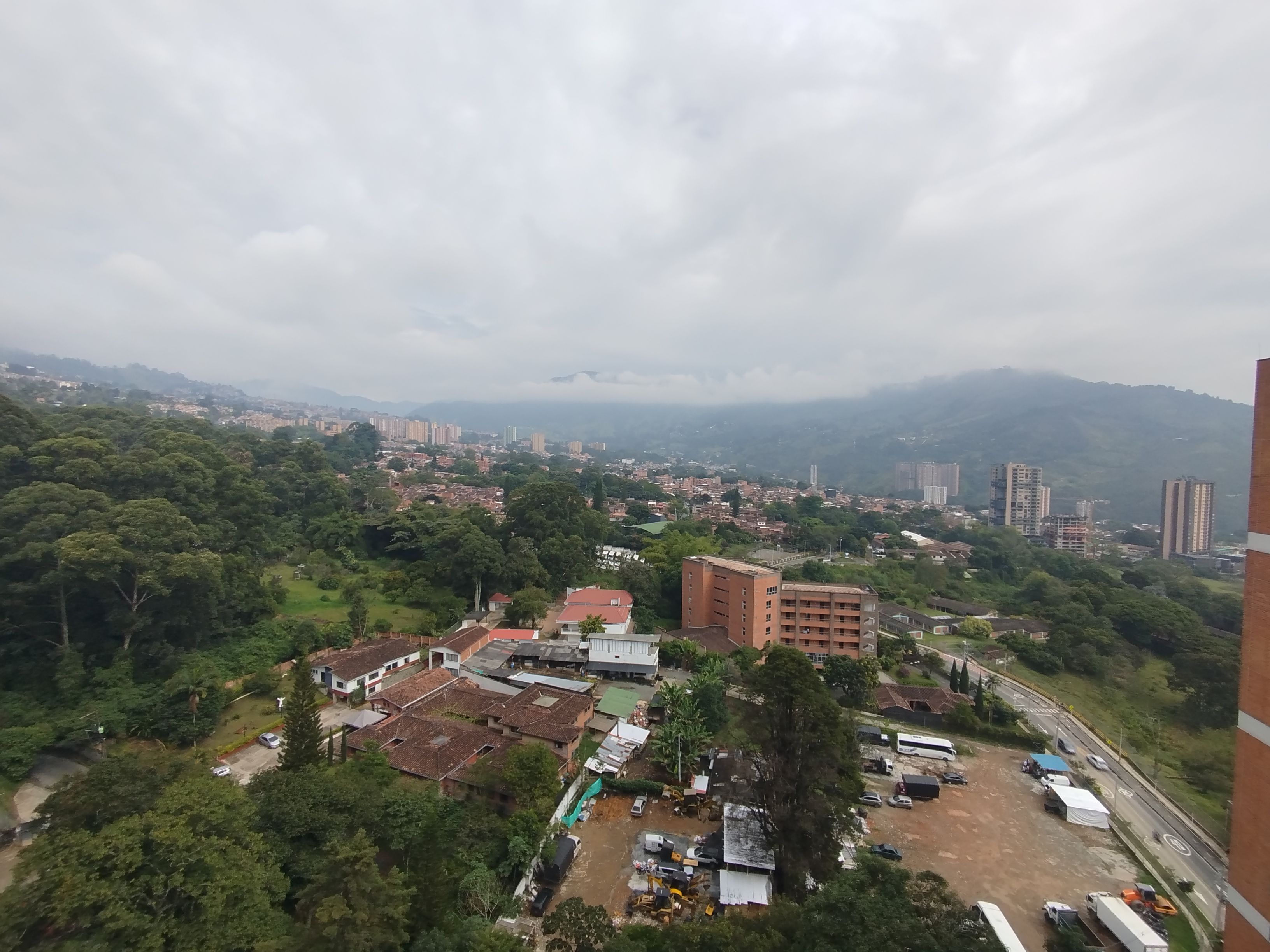 Apartamento en arriendo Antioquia La Estrella Ancón San Martín 74 m2 Habitaciones 2 Baños 2 Garajes 1 Precio $2800000