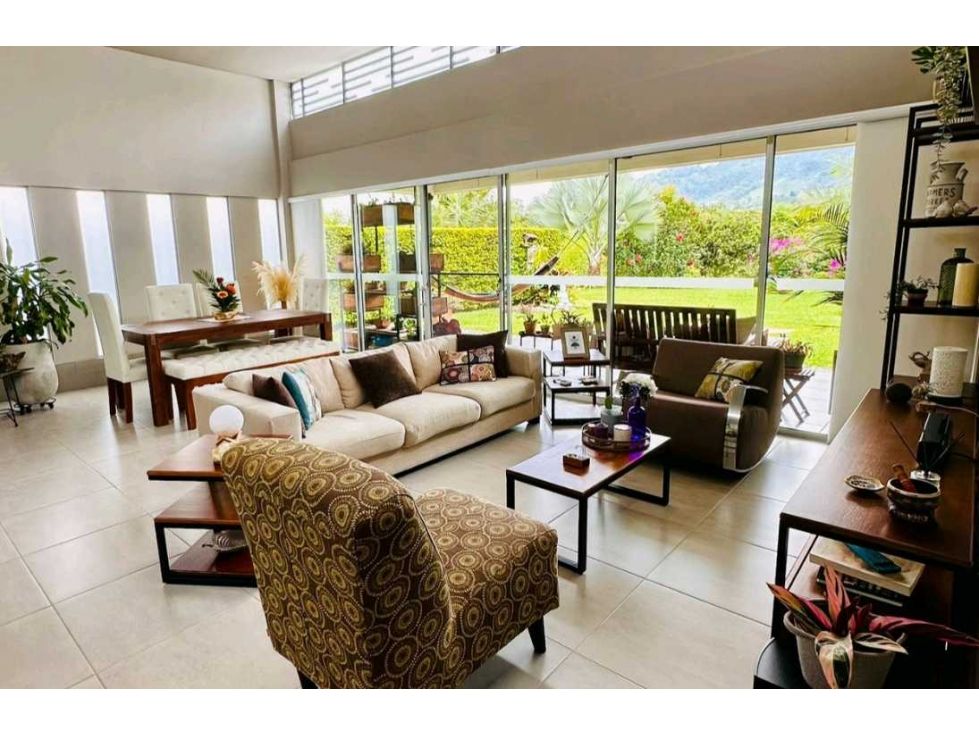 Casa Campestre en venta Quindío Calarcá Nn 174 m2 Habitaciones 3 Baños 2 Garajes 2 Precio $950000000