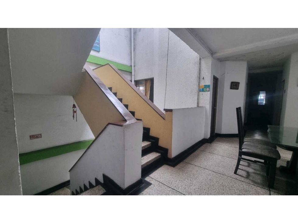 Edificio en venta Quindío Armenia Santafe 1000 m2 Habitaciones 30 Baños 10 Garajes 0 Precio $1200000000