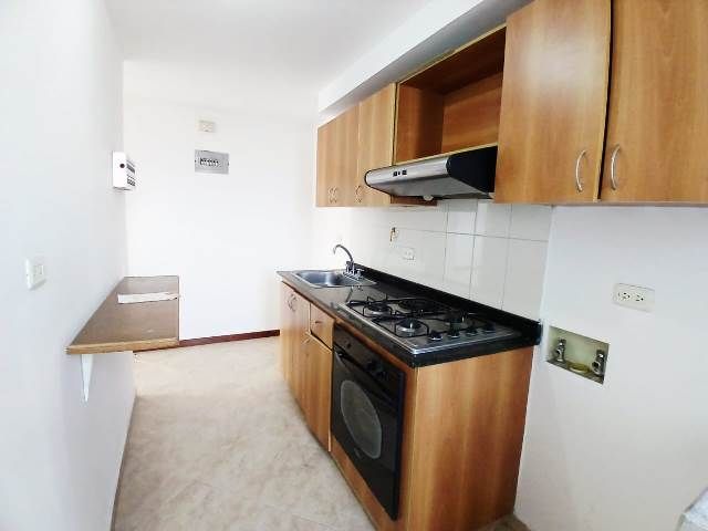 Apartamento en arriendo Antioquia Medellín Villanueva 74 m2 Habitaciones 3 Baños 2 Garajes 1 Precio $3300000