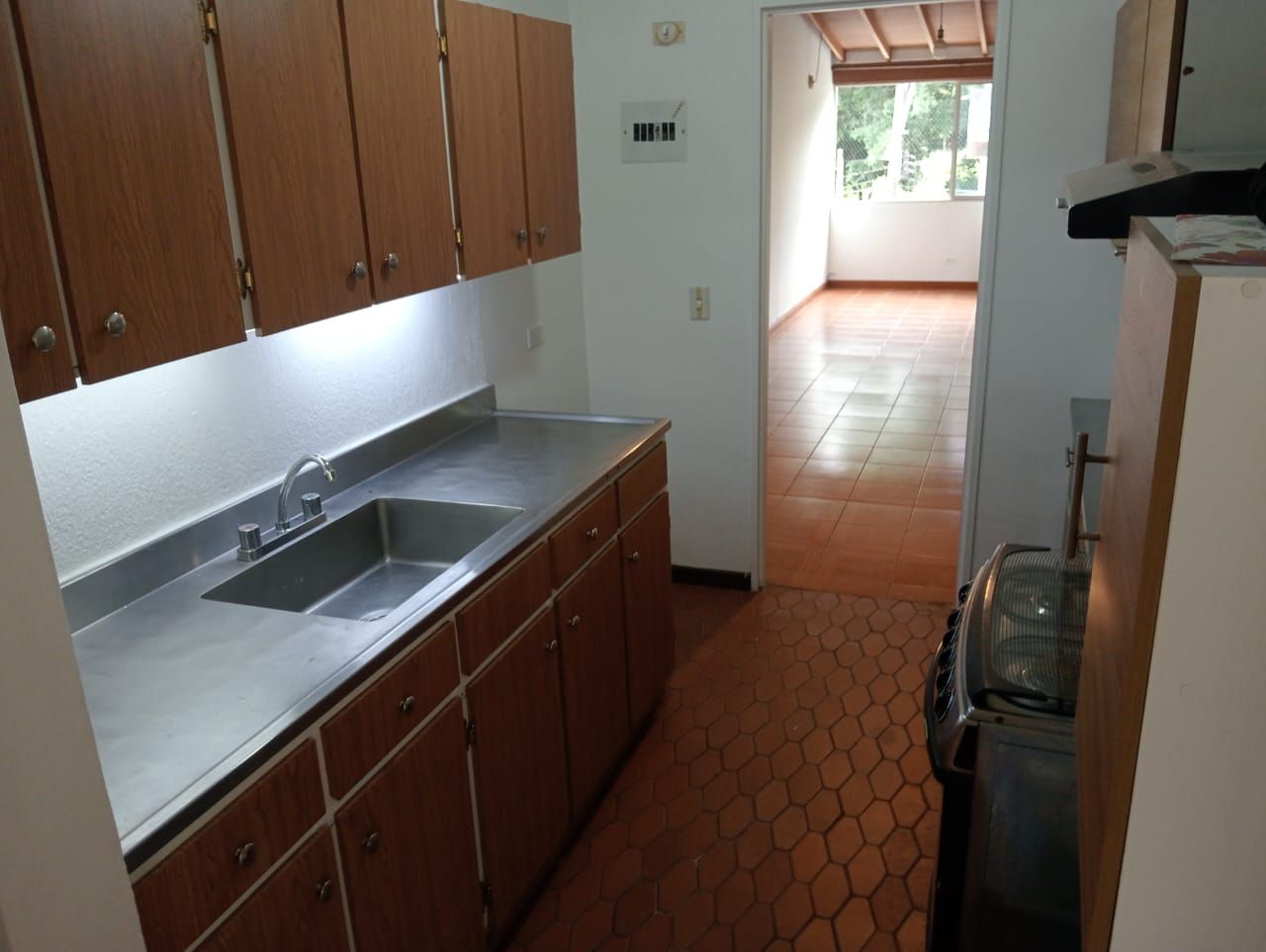 Apartamento en arriendo Antioquia Medellín San Joaquin 73 m2 Habitaciones 2 Baños 2 Garajes 0 Precio $2100000