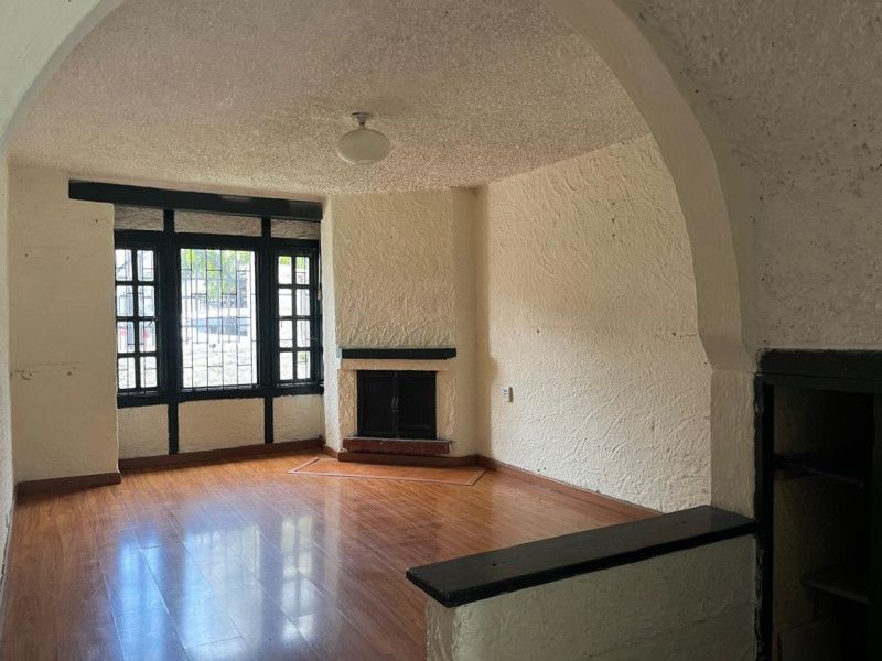 Casa en venta Cundinamarca Bogotá Las Flores 217 m2 Habitaciones 5 Baños 4 Garajes 2 Precio $920000000