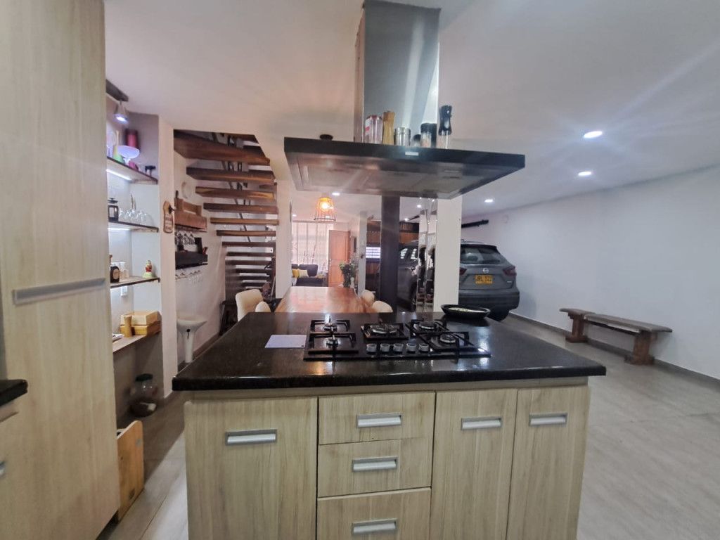 Casa en venta Antioquia Rionegro Centro 136 m2 Habitaciones 4 Baños 3 Garajes 1 Precio $700000000