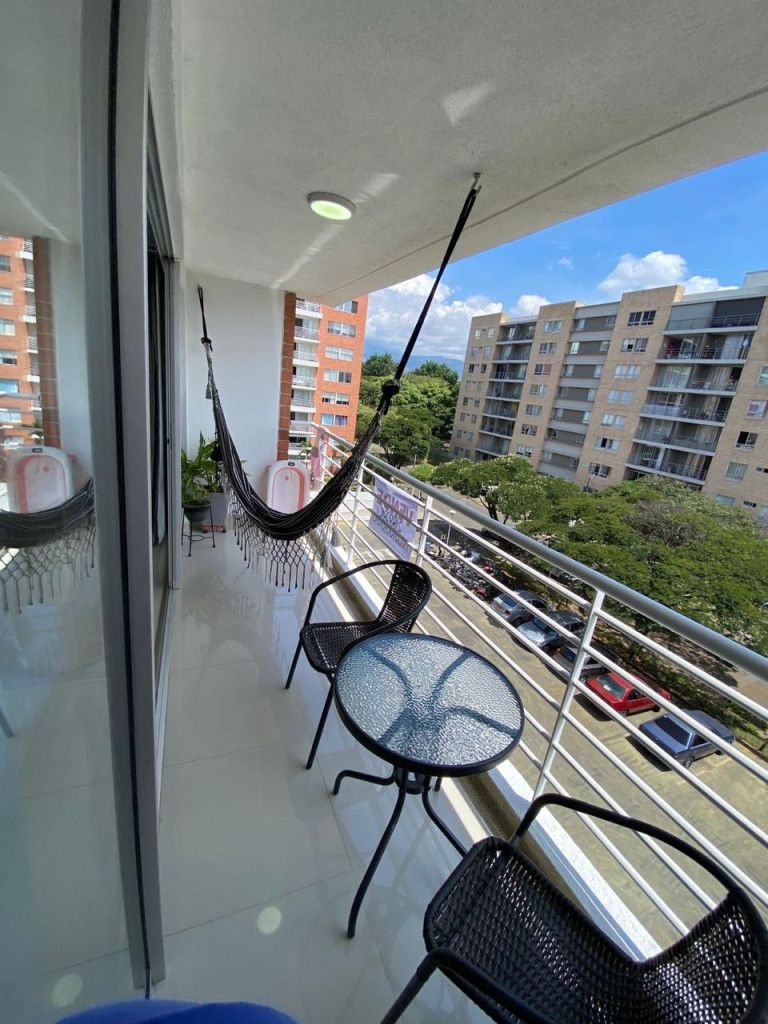 Apartamento en venta Valle Del Cauca Cali La Independencia 78 m2 Habitaciones 3 Baños 2 Garajes 1 Precio $405000000