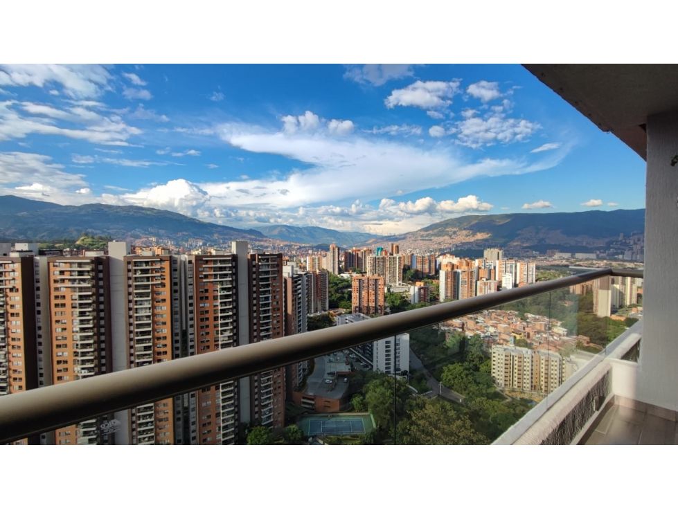 Apartamento en venta Antioquia Medellín Loma De Los Bernal 61 m2 Habitaciones 2 Baños 2 Garajes 0 Precio $530000000