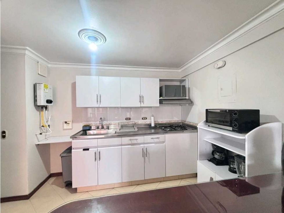 Apartamento en arriendo Antioquia Medellín Asomadera No1 100 m2 Habitaciones 2 Baños 2 Garajes 1 Precio $3200000