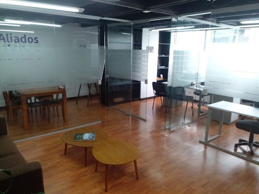 Oficina en arriendo Cundinamarca Bogotá Santa Barbara Occidental 55 m2 Habitaciones 0 Baños 1 Garajes 1 Precio $2410000