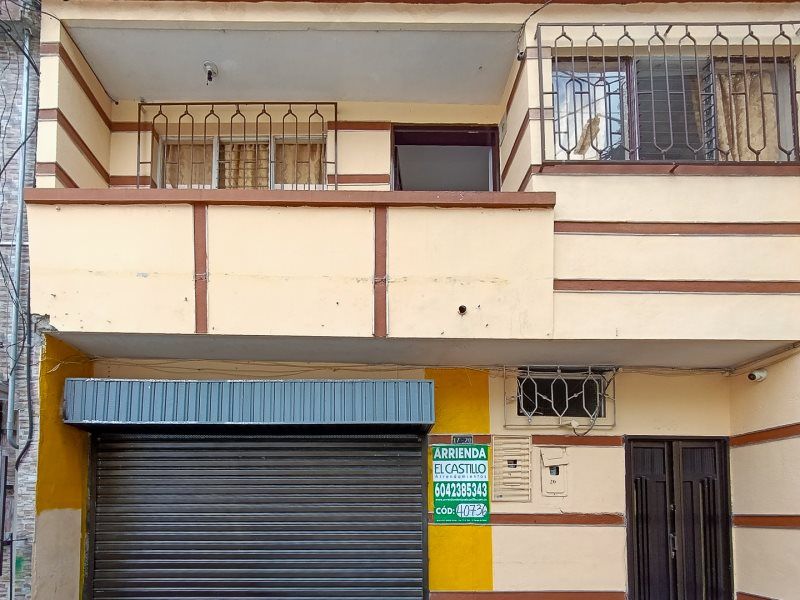 Local en arriendo Antioquia Medellín San Bernardo 42 m2 Habitaciones 0 Baños 1 Garajes 0 Precio $1900000