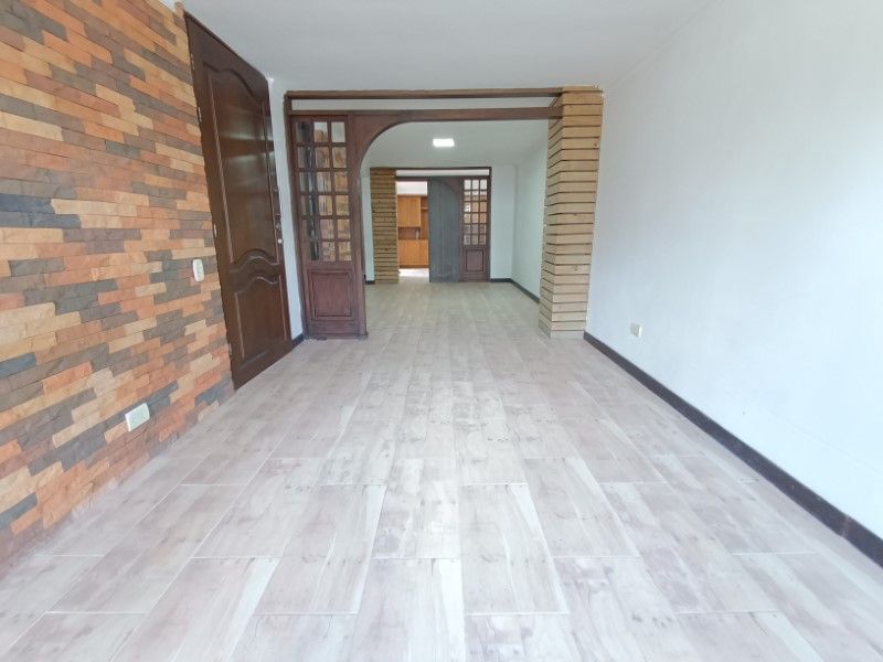 Casa en arriendo Antioquia La Estrella La Ospina 190 m2 Habitaciones 3 Baños 3 Garajes 2 Precio $4500000