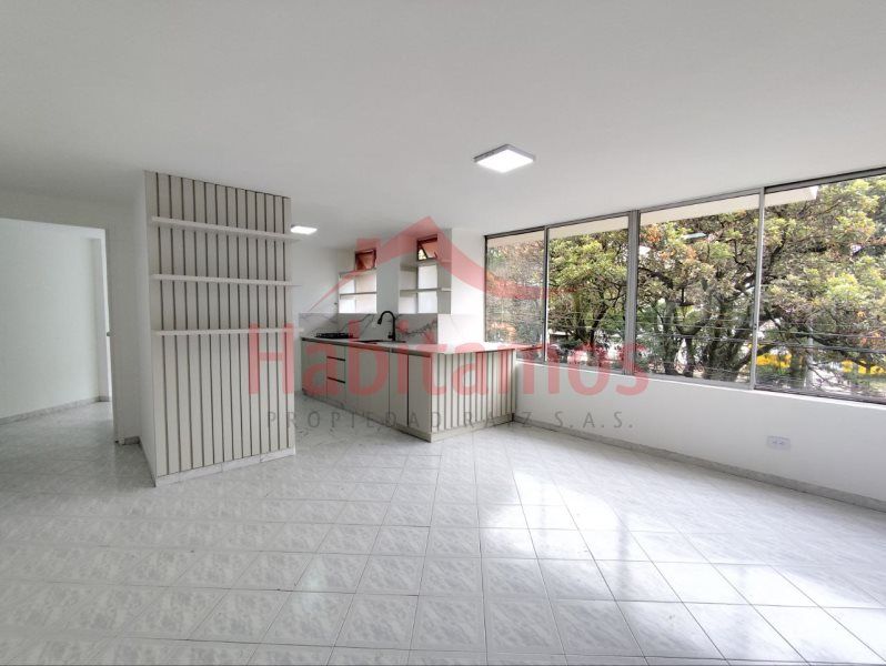 Apartaestudio en arriendo Antioquia Medellín Belen 50 m2 Habitaciones 1 Baños 1 Garajes 0 Precio $1900000