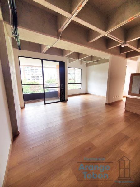 Apartaestudio en arriendo Antioquia Envigado La Paz 70 m2 Habitaciones 1 Baños 2 Garajes 1 Precio $3400000