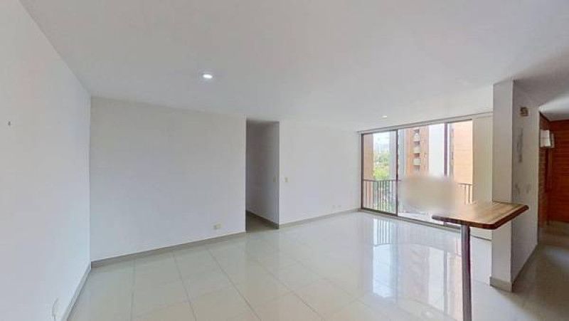 Inmuebles en Remate Apartamento en venta Antioquia Itagüí Ditaires 91 m2 Habitaciones 4 Baños 3 Garajes 1 Precio $555000000