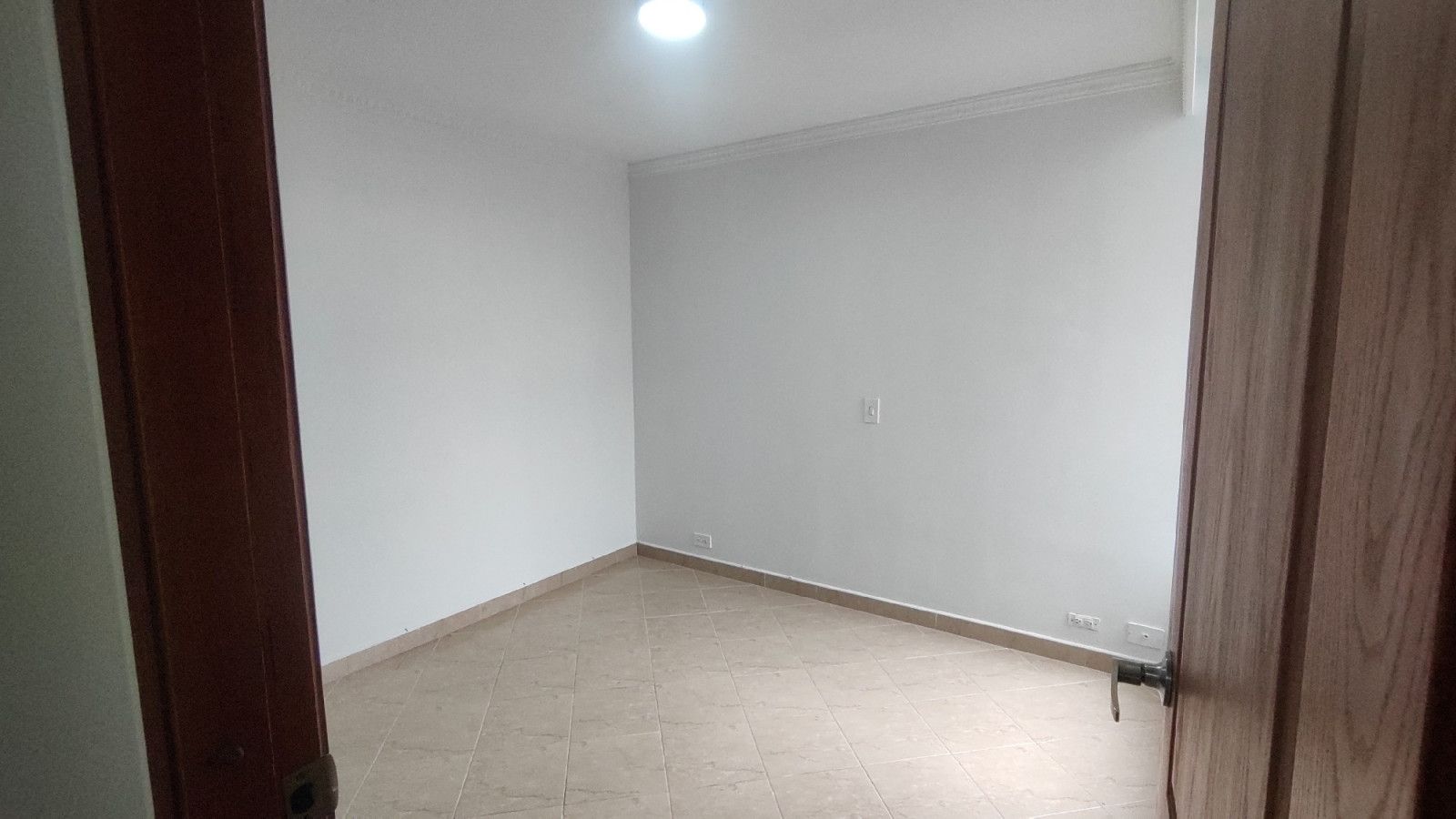 Apartamento en arriendo Antioquia Medellín Villa Carlota 65 m2 Habitaciones 3 Baños 2 Garajes 1 Precio $2800000