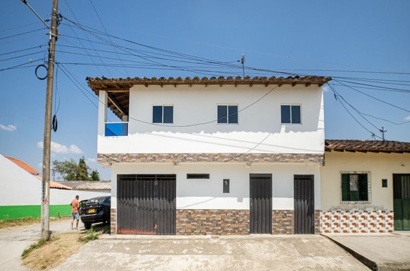 Inmuebles en Remate Casa en venta Santander Mogotes Mogotes 177 m2 Habitaciones 4 Baños 3 Garajes 1 Precio $256000000