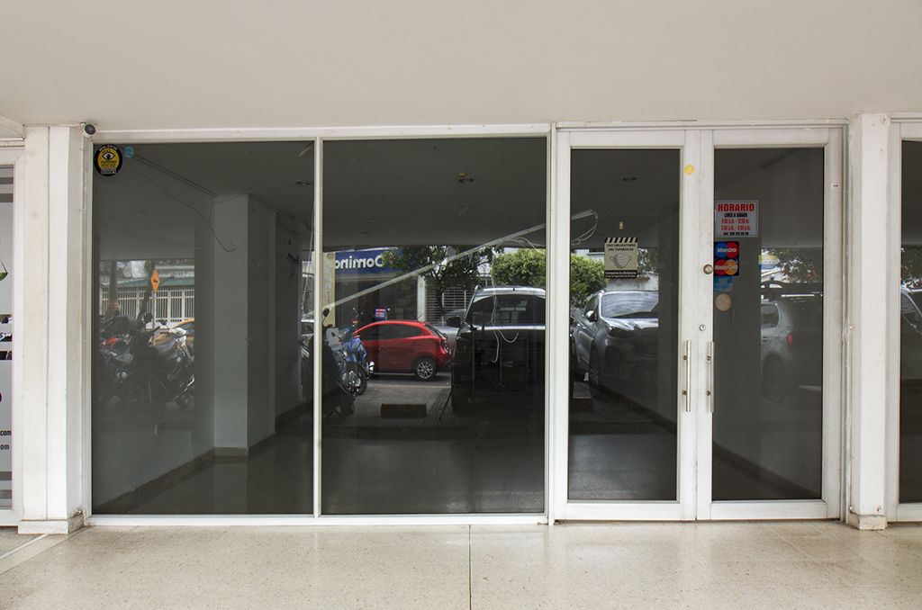 Local en venta Huila Neiva Prado Alto 59 m2 Habitaciones 0 Baños 1 Garajes 0 Precio $262000000