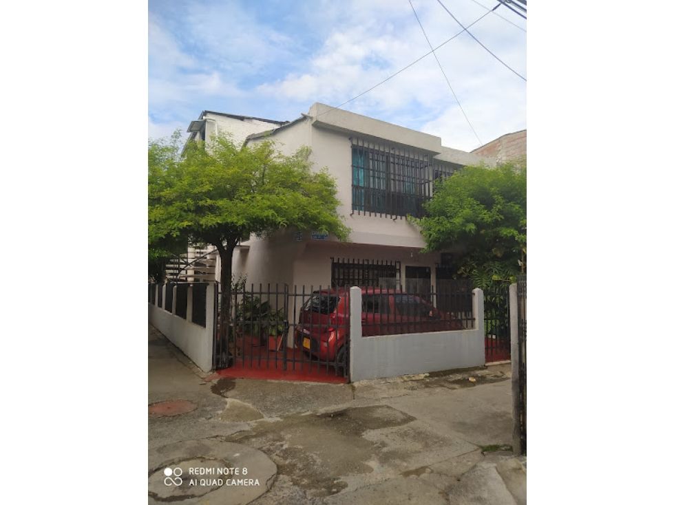 Edificio en venta Valle Del Cauca Cali La Selva 200 m2 Habitaciones 7 Baños 5 Garajes 1 Precio $589000000