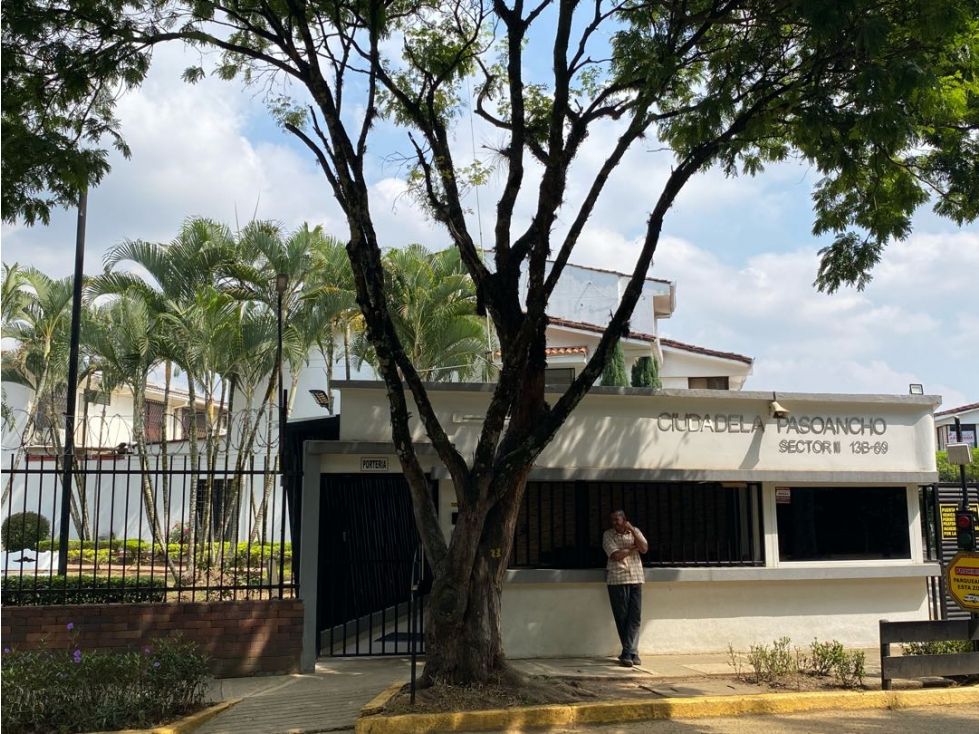 Casa en arriendo Valle Del Cauca Cali Ciudadela Pasoancho 160 m2 Habitaciones 3 Baños 4 Garajes 2 Precio $4500000