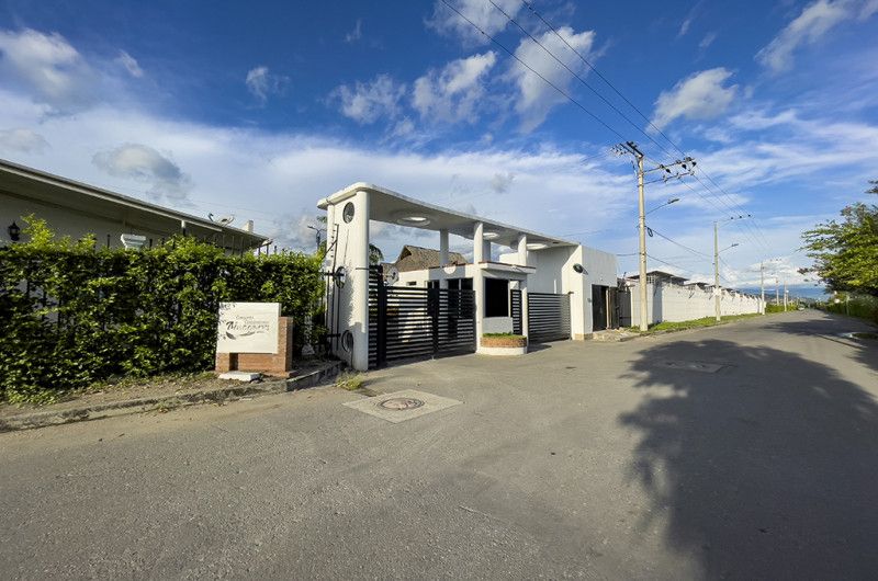 Casa en venta Tolima Flandes Cn Los Mangos Et Iii 98 m2 Habitaciones 3 Baños 2 Garajes 1 Precio $202000000