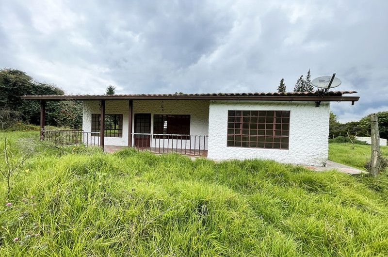 Inmuebles en Remate Casa en venta Cundinamarca Bojacá Bojaca 105 m2 Habitaciones 3 Baños 2 Garajes 3 Precio $610000000