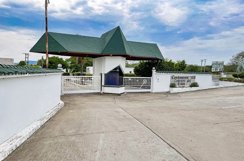 Inmuebles en Remate Casa en venta Cundinamarca Ricaurte Ricaurte 192 m2 Habitaciones 3 Baños 3 Garajes 2 Precio $492000000