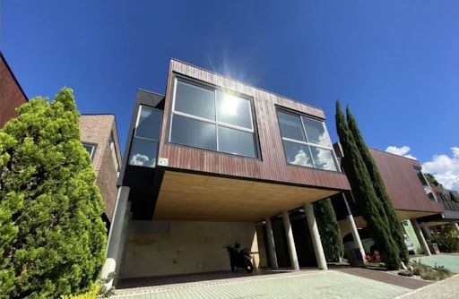 Casa en arriendo Antioquia Envigado Loma Del Atravesado 300 m2 Habitaciones 3 Baños 4 Garajes 4 Precio $15000000