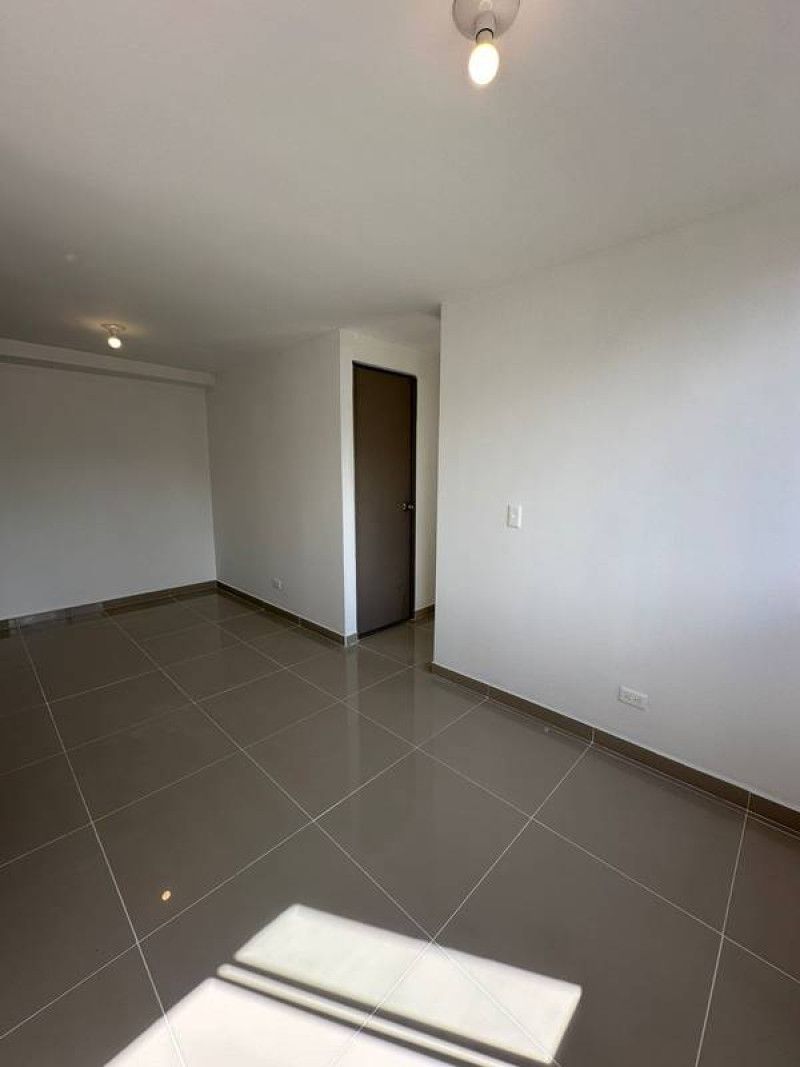Inmuebles en Remate Apartamento en venta Antioquia Medellín Santa Rosa De Lima 47 m2 Habitaciones 2 Baños 2 Garajes 0 Precio $291000000