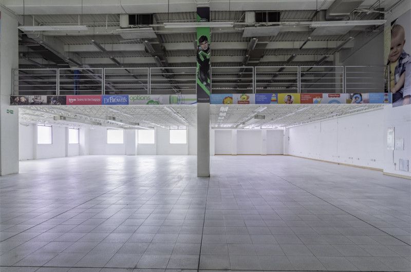 Local en venta Antioquia Medellín La Aguacatala 520 m2 Habitaciones 0 Baños 1 Garajes 0 Precio $7739000000