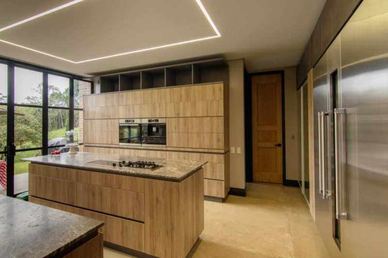 Casa en venta Antioquia Envigado Santa Rosa De Lima 2950 m2 Habitaciones 4 Baños 5 Garajes 2 Precio $4000000000