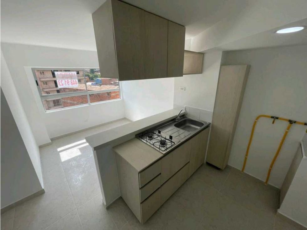 Apartamento en arriendo Antioquia Medellín Cristobal 45 m2 Habitaciones 2 Baños 1 Garajes 1 Precio $1700000