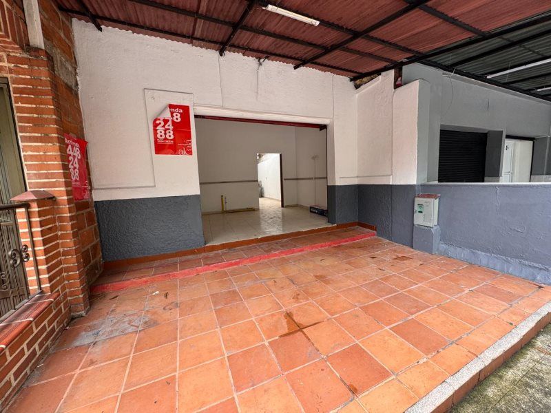 Casa en arriendo Antioquia Envigado Mt Villa Grande 100 m2 Habitaciones 3 Baños 1 Garajes 0 Precio $3000000