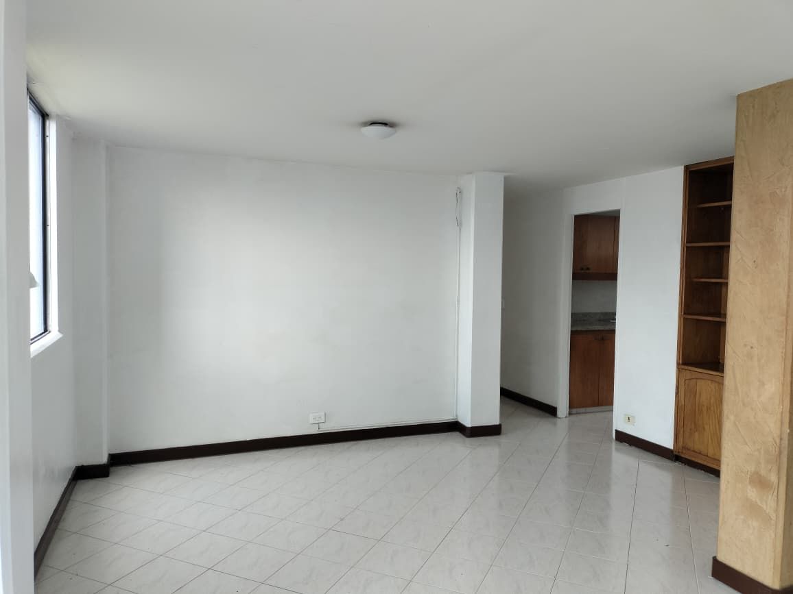Apartamento en arriendo Antioquia Medellín Asomadera No1 83 m2 Habitaciones 3 Baños 2 Garajes 1 Precio $2550000