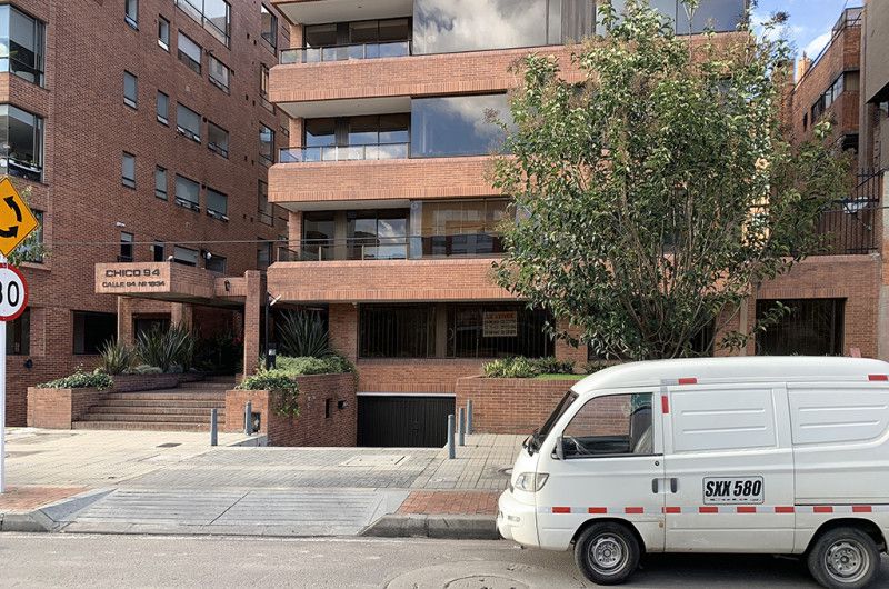 Inmuebles en Remate Apartamento en venta Cundinamarca Bogotá Chico Norte Et Iii 160 m2 Habitaciones 4 Baños 4 Garajes 2 Precio $1067000000