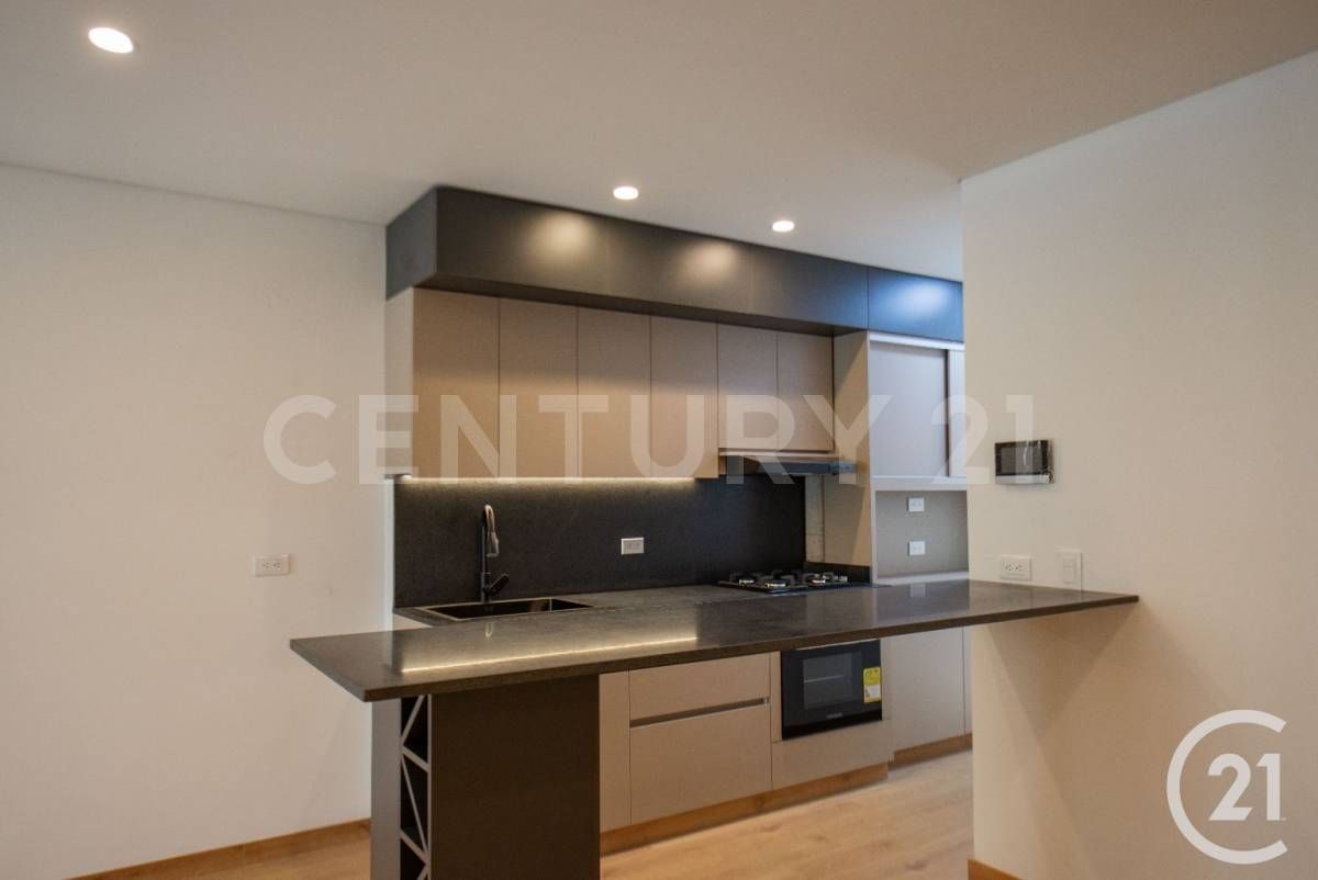 Apartamento en venta Antioquia Medellín La Alpujarra 86 m2 Habitaciones 2 Baños 2 Garajes 1 Precio $1031000000