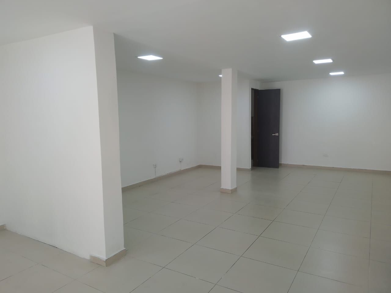 Local en arriendo Antioquia Medellín Rosales 60 m2 Habitaciones 0 Baños 1 Garajes 0 Precio $3100000