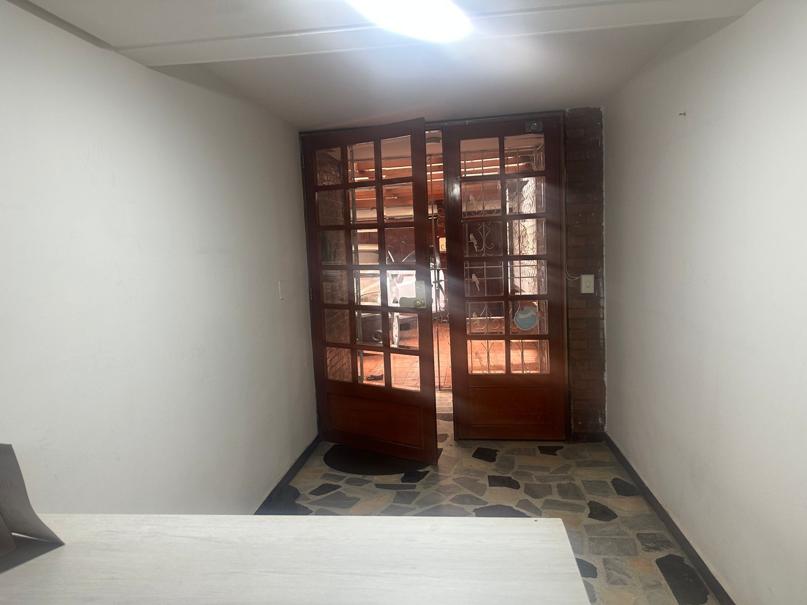 Casa en arriendo Cundinamarca Bogotá Mónaco 400 m2 Habitaciones 6 Baños 5 Garajes 2 Precio $6800000