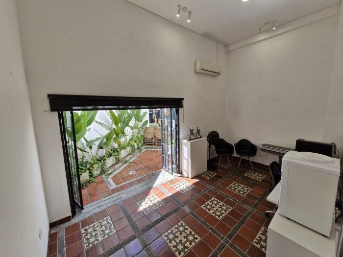 Local en arriendo Valle Del Cauca Cali El Peñón 28 m2 Habitaciones 0 Baños 2 Garajes 0 Precio $3300000