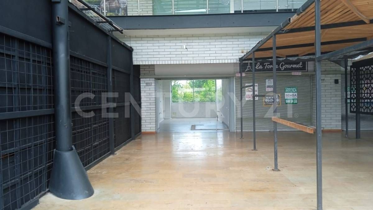 Local en venta Antioquia Rionegro Rionegro 76 m2 Habitaciones 0 Baños 0 Garajes 1 Precio $750000000