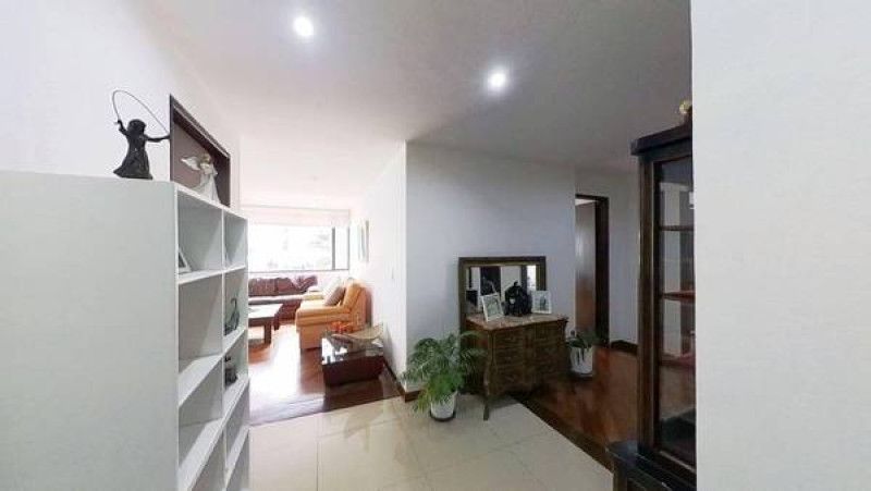 Inmuebles en Remate Apartamento en venta Cundinamarca Bogotá San Patricio 123 m2 Habitaciones 3 Baños 3 Garajes 2 Precio $750300000