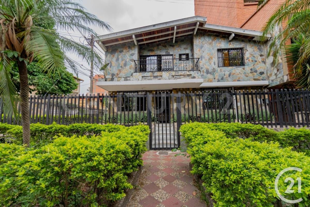 Casa en venta Antioquia Medellín La Castellana 276 m2 Habitaciones 5 Baños 5 Garajes 1 Precio $2000000000