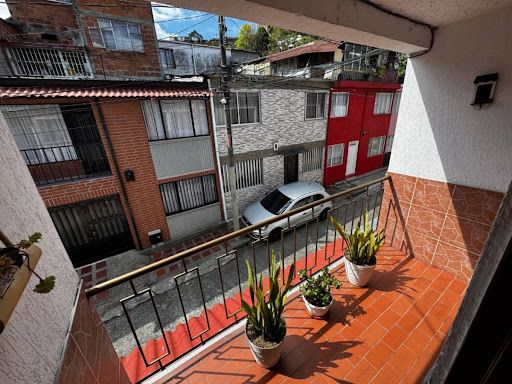 Casa en venta Caldas Manizales Los Nogales 150 m2 Habitaciones 3 Baños 2 Garajes 1 Precio $320000000