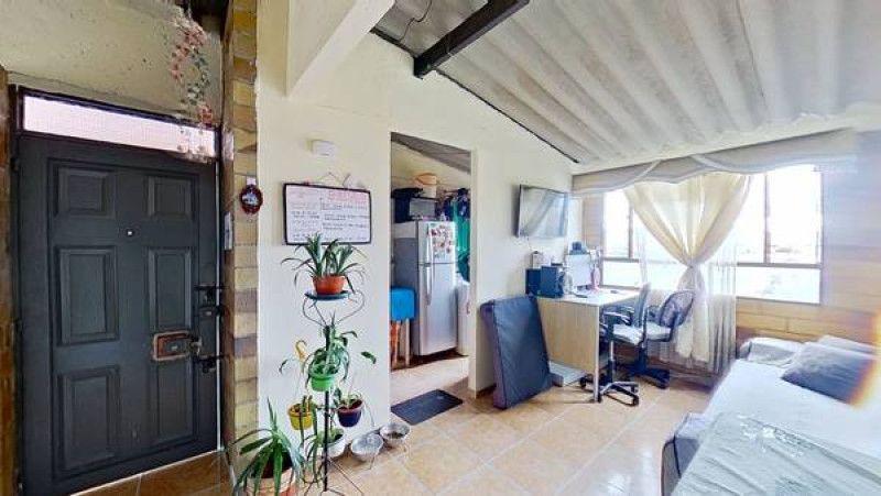 Inmuebles en Remate Apartamento en venta Cundinamarca Bogotá Santa Fe De Bosa 41 m2 Habitaciones 3 Baños 1 Garajes 0 Precio $130000000