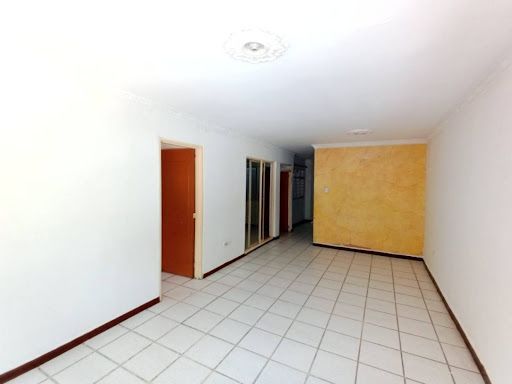 Casa en arriendo Valle Del Cauca Cali Los Andes B - La Riviera 112 m2 Habitaciones 4 Baños 1 Garajes 0 Precio $1300000