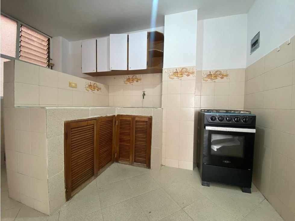 Apartamento en arriendo Antioquia Medellín Los Alpes 65 m2 Habitaciones 3 Baños 1 Garajes 0 Precio $2200000