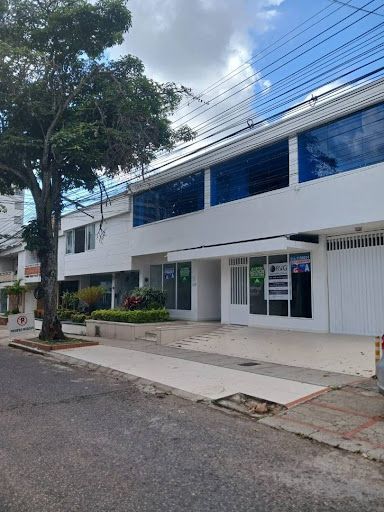 Casa en arriendo Santander Bucaramanga Campestre 300 m2 Habitaciones 12 Baños 4 Garajes 1 Precio $15000000
