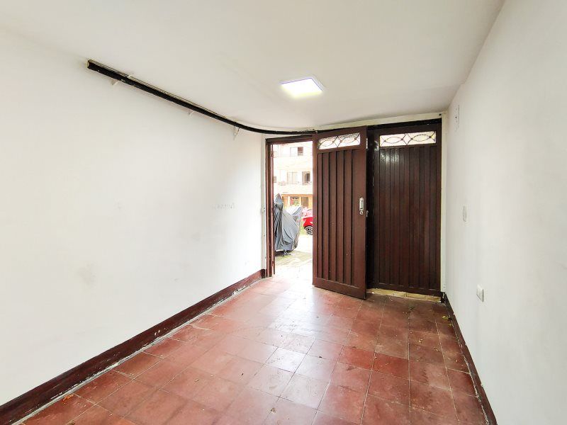 Local en arriendo Antioquia Medellín San Isidro 19 m2 Habitaciones 0 Baños 1 Garajes 0 Precio $1100000