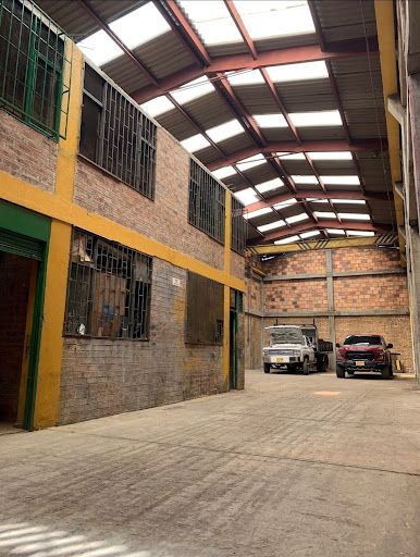Bodega en arriendo Cundinamarca Bogotá Ricaurte 384 m2 Habitaciones 0 Baños 0 Garajes 0 Precio $14000000