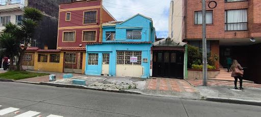 Casa en arriendo Cundinamarca Bogotá Santa Fe 160 m2 Habitaciones 4 Baños 2 Garajes 0 Precio $2900000